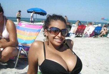 HOTTEST OF BATHING SUIT DAMSELS