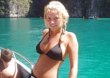 HOTTEST OF BATHING SUIT DAMSELS