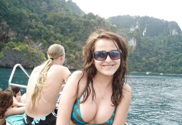 HOTTEST OF BATHING SUIT DAMSELS