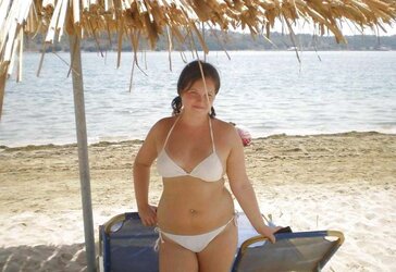 HOTTEST OF BATHING SUIT DAMSELS