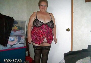 Grannies PLUMPER Matures