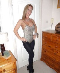 Online Auction Sellers Indeed the MUMMY Next Door