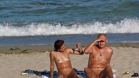Nude duo 46.