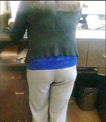 Sate Comment:24yo co-workers booty and clevage