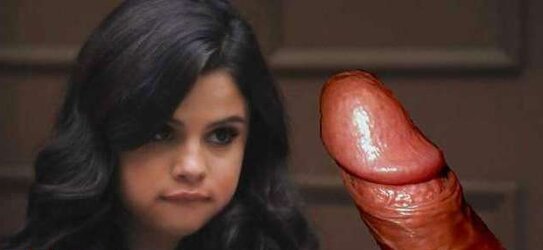 BIGflips Selena Gomez Pic Fakes