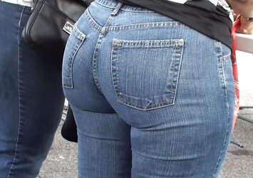 Now thats an BOOTY!!