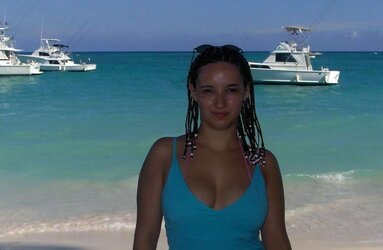 Coralie jeune mariee