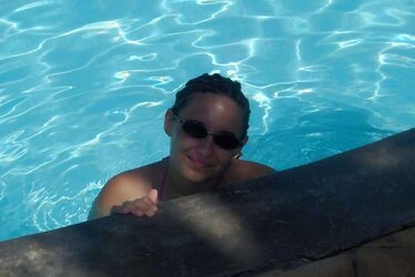 Coralie jeune mariee