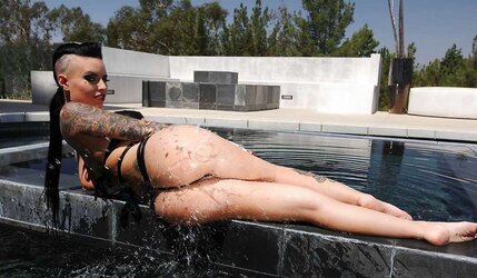 Christy Mack - Smoking Molten
