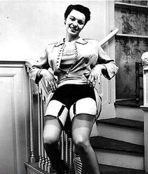 Gerri DONELLE aka Sequin Garner, Lynn Andrews