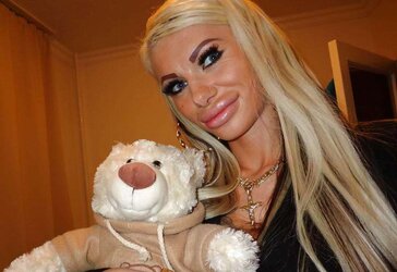 Bojana fake titted and fake lips blondie smash hoe