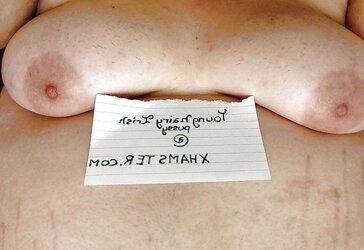 ME - YoungHairyIrishPussy