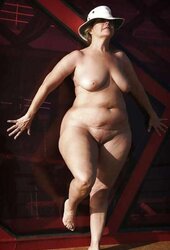 Mature pear gag plumper
