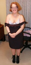Trampy secretary in torn pantyhose