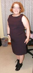 Trampy secretary in torn pantyhose