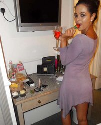 Facebook Tarts- Bashia