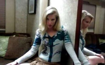 Celeb wardrobe malfunction vol II. upskirt down half-top