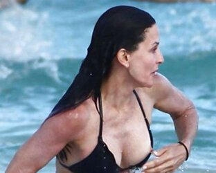Celeb wardrobe malfunction vol II. upskirt down half-top