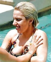 Celeb wardrobe malfunction vol II. upskirt down half-top