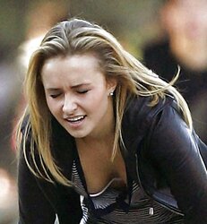 Celeb wardrobe malfunction vol II. upskirt down half-top