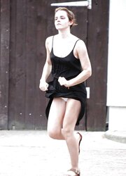 Celeb wardrobe malfunction vol II. upskirt down half-top