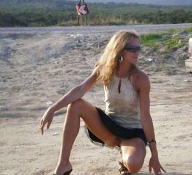 Upskirt undies no undies p