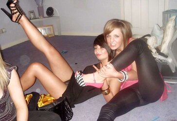 Chavs In Leggings
