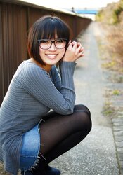 Sugary-Sweet Asians #2: Glasses!