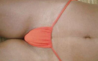 Brazilians exhibitionists - Off The Hook super-naughty swimsuits