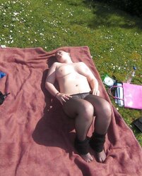 Belle salope aux gros seins