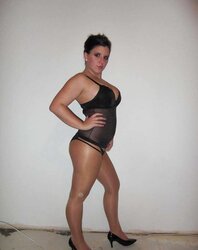 Belle salope aux gros seins