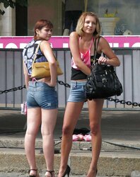 Hotlegs-street sight