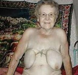 Aeltere damen