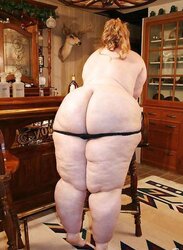 Enormous gals