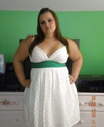 Enormous gals