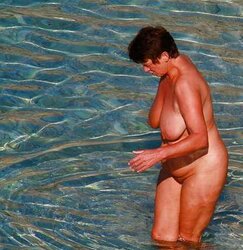 Mature Naturist Girls
