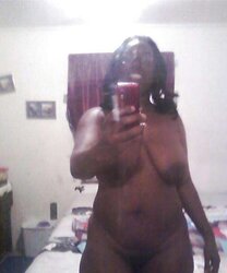 Mature Dark-Hued mummy self pictures