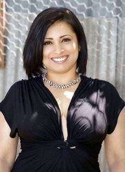 NRI MUMMY aunty (Geeta kapoor