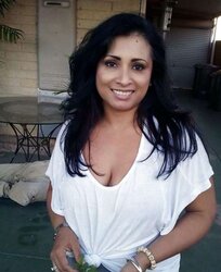 NRI MUMMY aunty (Geeta kapoor