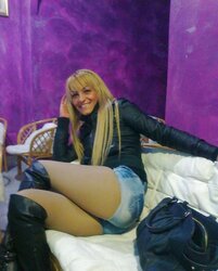Romanian female: camelia