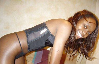 Clean-Shaved ebony webslut