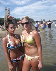 Bikinigirls 23.