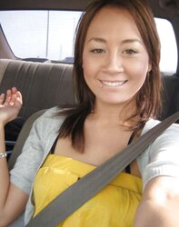 Bombshell with super-cute flesh