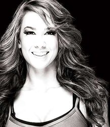 WWE DIVA AJ