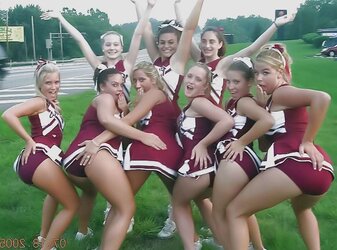 Jaw-Dropping Cheerleaders