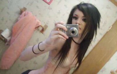 Some Fledgling Bare GIRLFRIEND