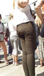 Spanish teenager elastic bum