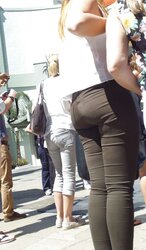 Spanish teenager elastic bum
