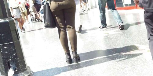 Spanish teenager elastic bum