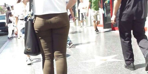 Spanish teenager elastic bum